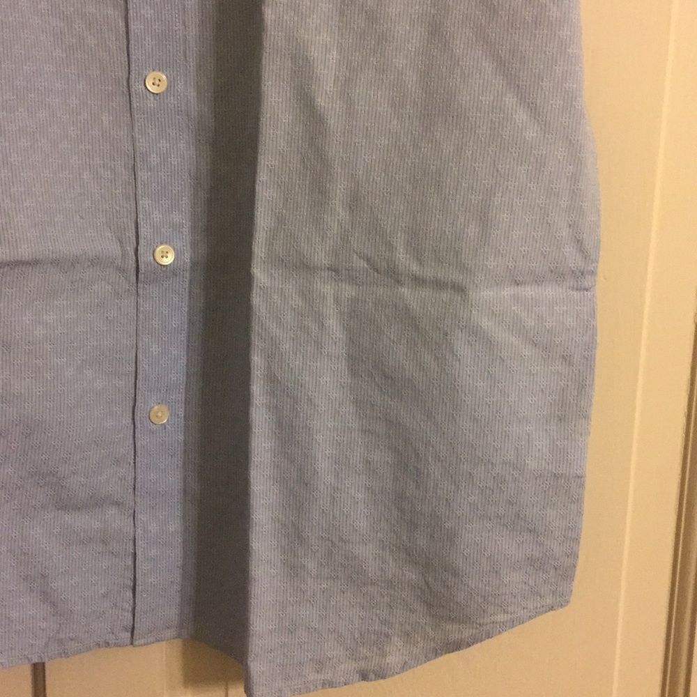 Shirt - Picture 3 of 3